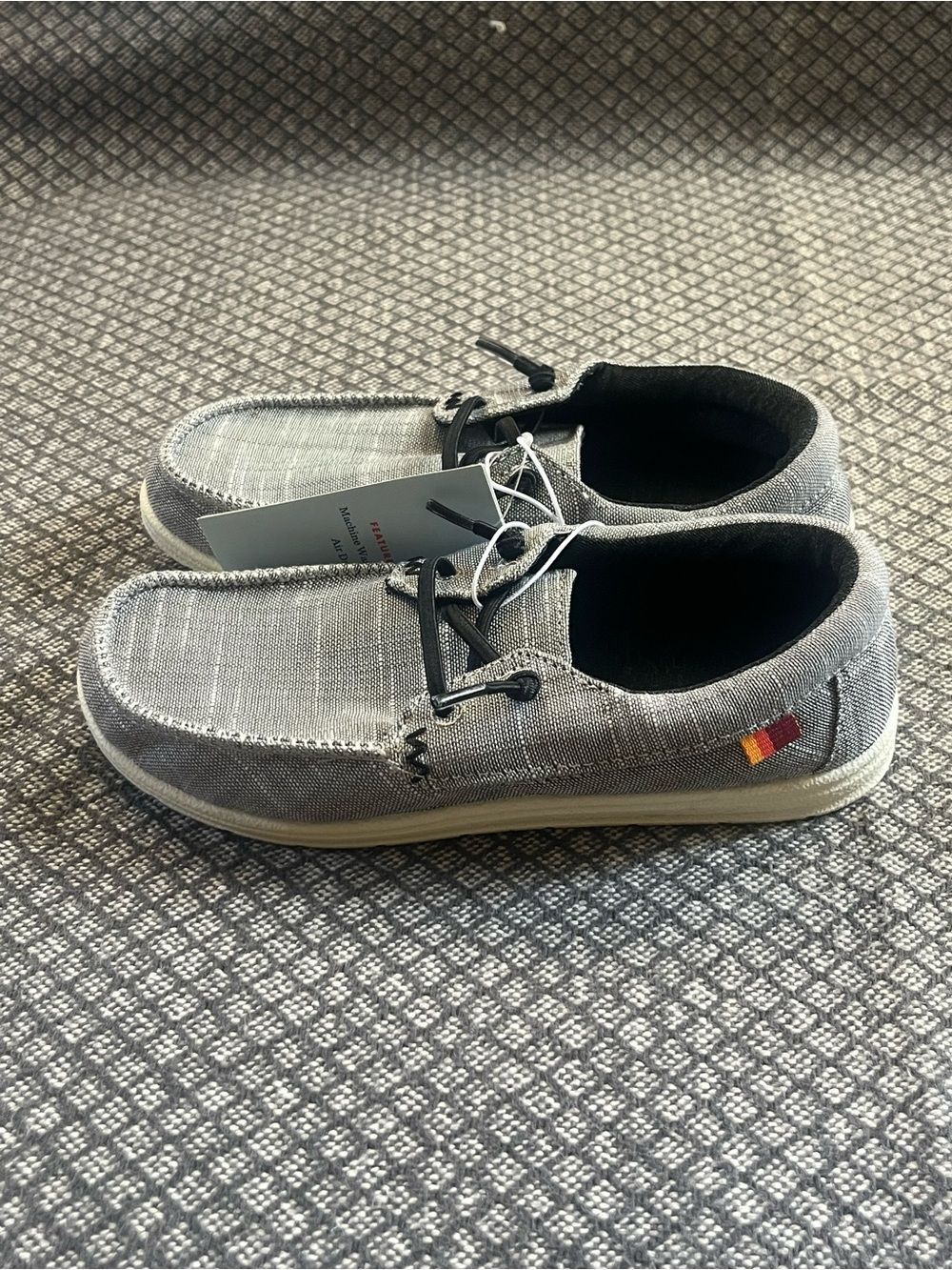 Cat & Jack Kids Gray Canvas Boat Shoes Size 1 Slip On NWT - Picture 3 of 6